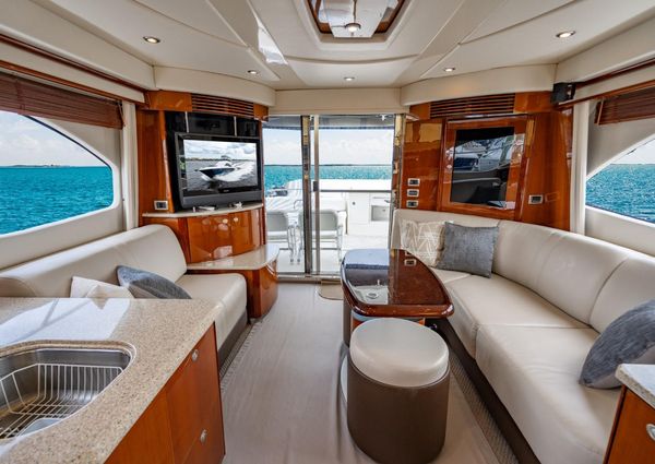 Sea Ray 52 Sedan Bridge image