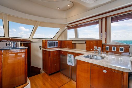 Sea Ray 52 Sedan Bridge image