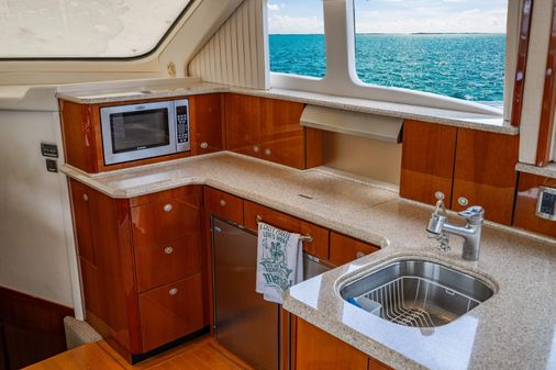 Sea Ray 52 Sedan Bridge image