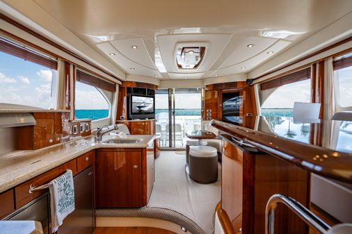 Sea Ray 52 Sedan Bridge image