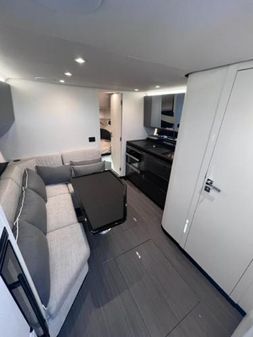 Azimut 47-VERVE image