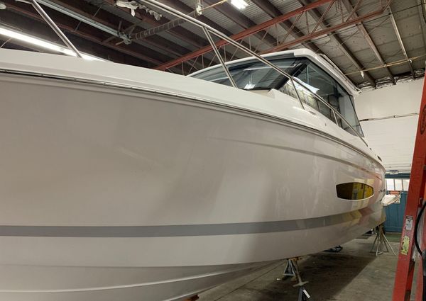 Regal 36XO image