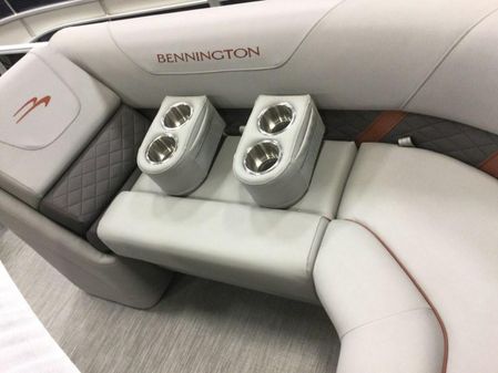 Bennington SX 22 Quad Bench image