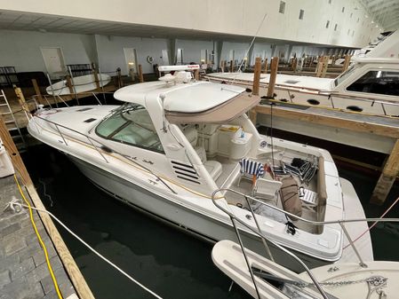 Sea Ray 370 Express Cruiser image