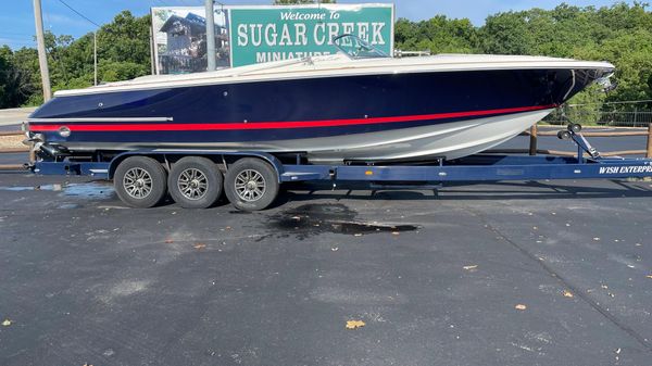 Chris-Craft 28 LAUNCH 