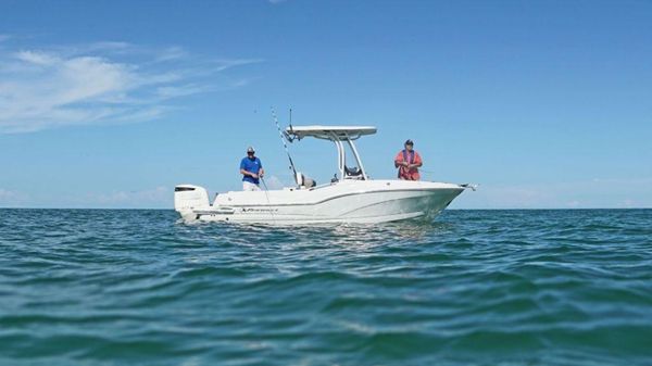 Finseeker 230 Center Console