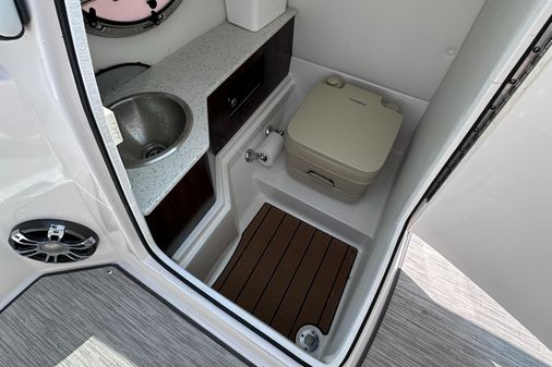 Regal 26-FASDECK image