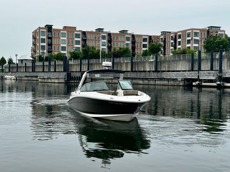 Sea Ray 270 SLX image