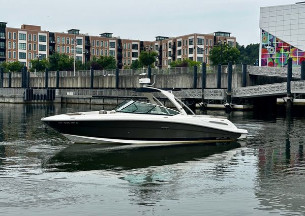 Sea Ray 270 SLX image