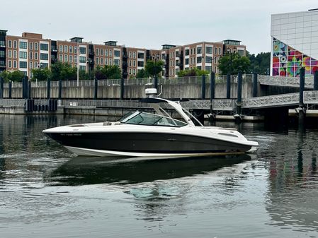 Sea Ray 270 SLX image