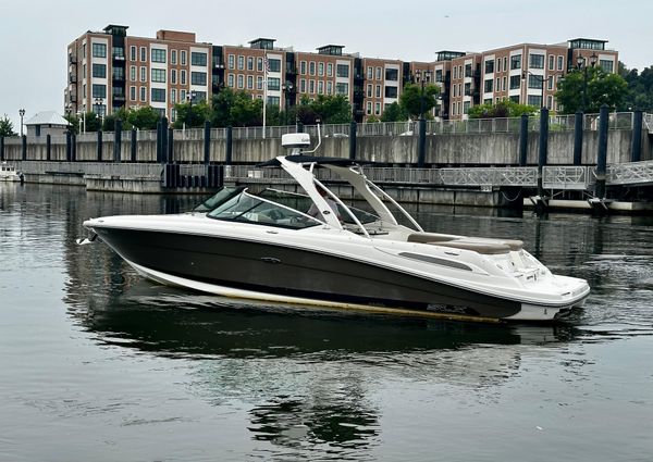 Sea Ray 270 SLX image