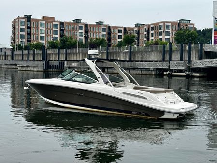 Sea Ray 270 SLX image