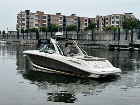 Sea Ray 270 SLX image