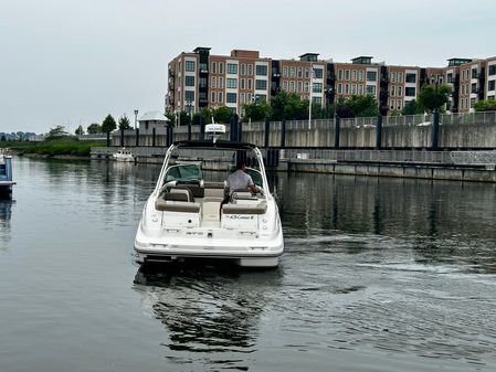 Sea Ray 270 SLX image