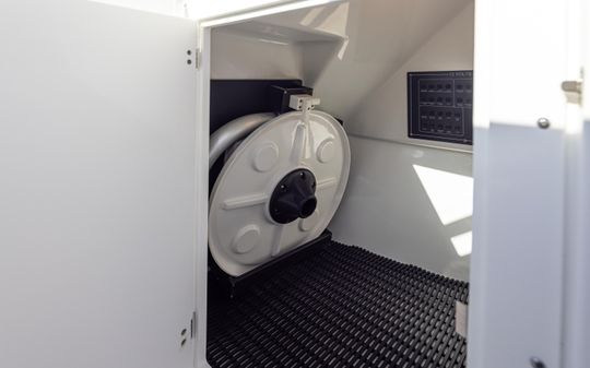 Blackfin 252DC - Dual Console image