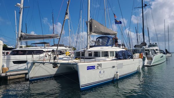 Lagoon 440 