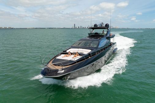 Azimut 103S image