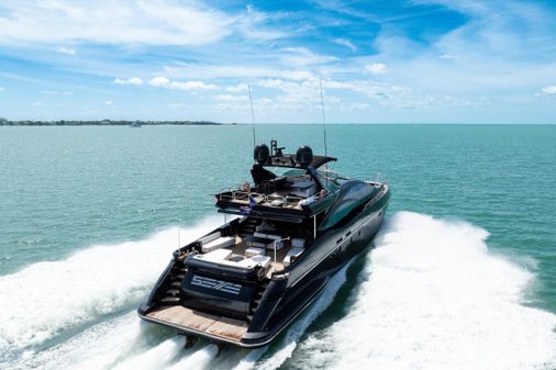 Azimut 103S image