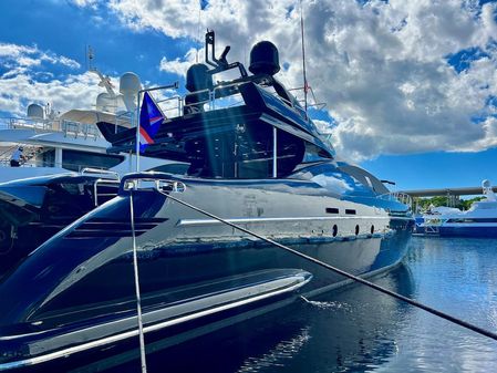 Azimut 103S image