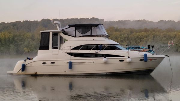 Meridian 459 Cockpit Motor Yacht