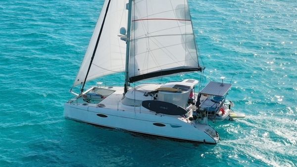 Fountaine Pajot LAVEZZI 40 