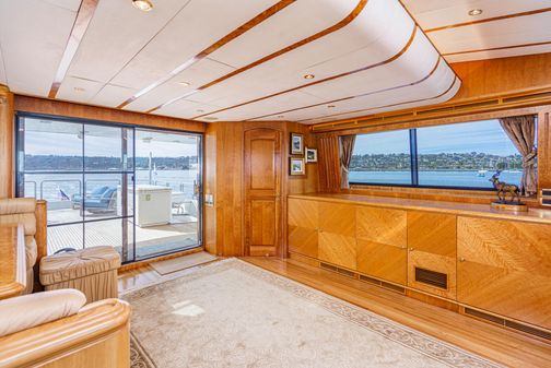 Horizon Widebody Tri-Deck image