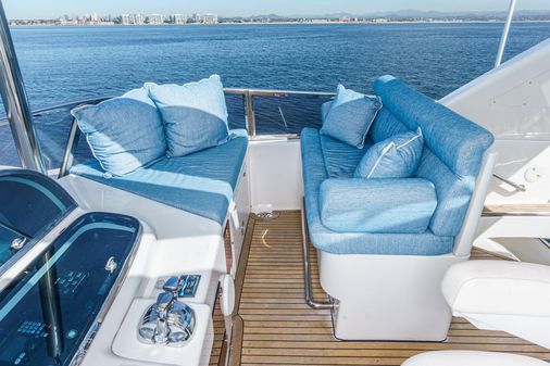 Horizon Widebody Tri-Deck image