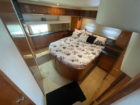 Carver 396 Motor Yacht image