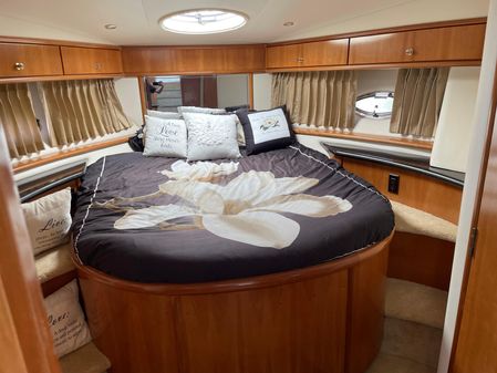 Carver 396 Motor Yacht image