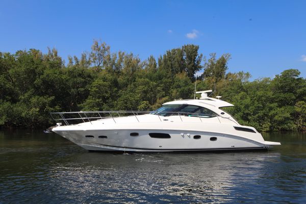 Sea Ray Sundancer 43 - main image