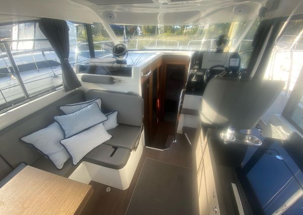 Beneteau Antares 11 image