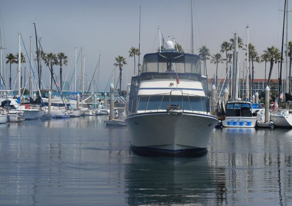 Tollycraft Aft Cabin Cockpit Motor Yacht image