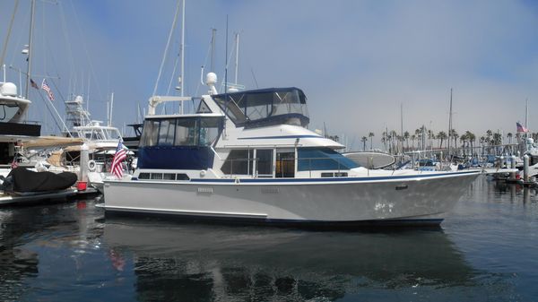 Tollycraft Aft Cabin Cockpit Motor Yacht 