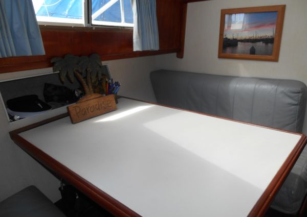 Tollycraft Aft Cabin Cockpit Motor Yacht image