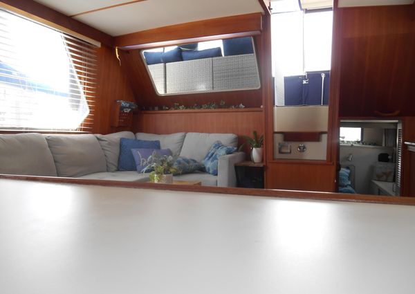 Tollycraft Aft Cabin Cockpit Motor Yacht image