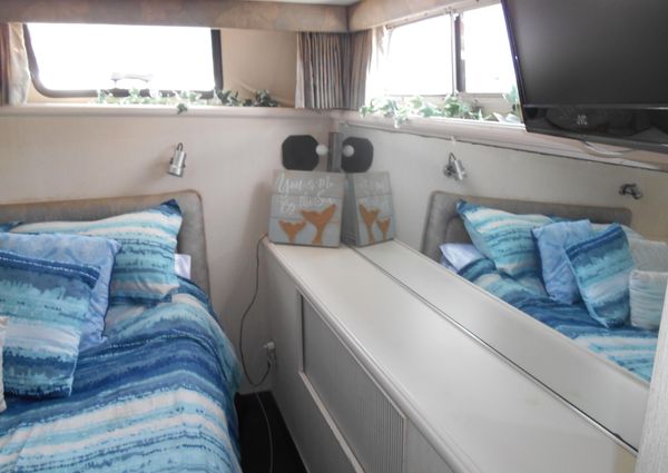 Tollycraft Aft Cabin Cockpit Motor Yacht image