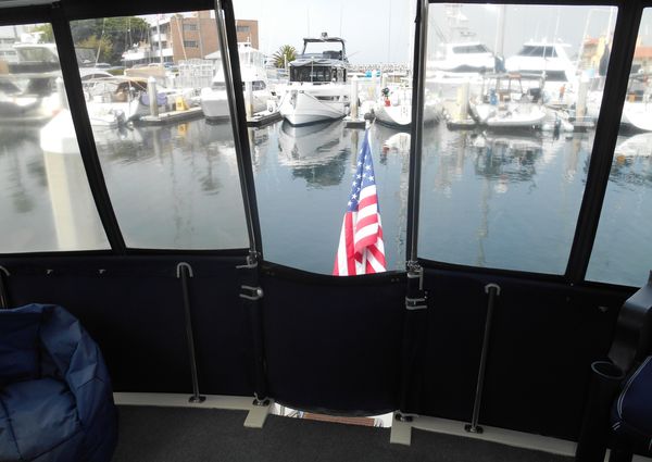 Tollycraft Aft Cabin Cockpit Motor Yacht image