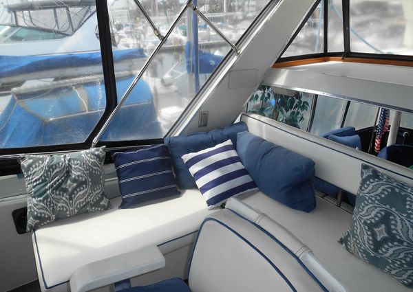 Tollycraft Aft Cabin Cockpit Motor Yacht image