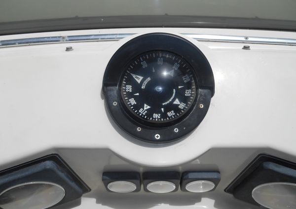 Tollycraft Aft Cabin Cockpit Motor Yacht image