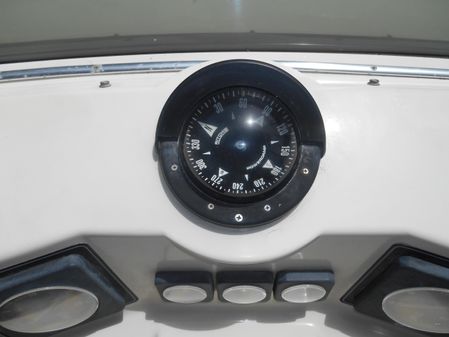 Tollycraft Aft Cabin Cockpit Motor Yacht image