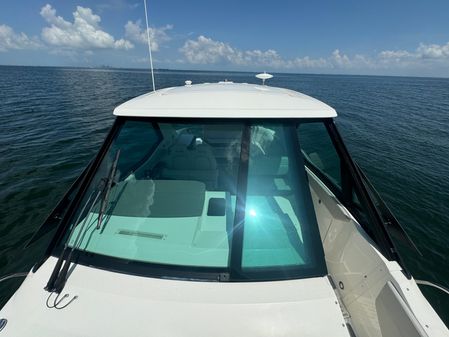 Sea Ray Sundancer 320 OB image