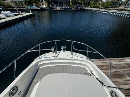 Sea Ray Sundancer 320 OB image