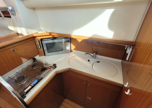 Jeanneau Prestige 36 image