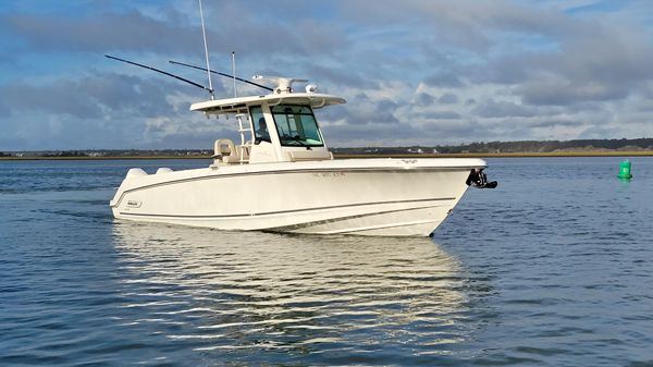 Boston Whaler 330 Outrage