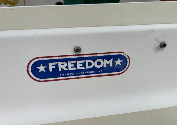 Freedom 36 image