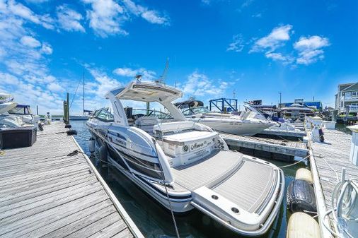 Formula 350-CROSSOVER-BOWRIDER image