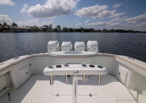 Yellowfin 39 Center Console image