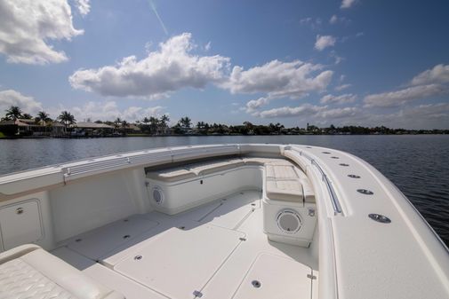 Yellowfin 39 Center Console image