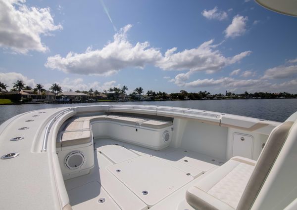 Yellowfin 39 Center Console image