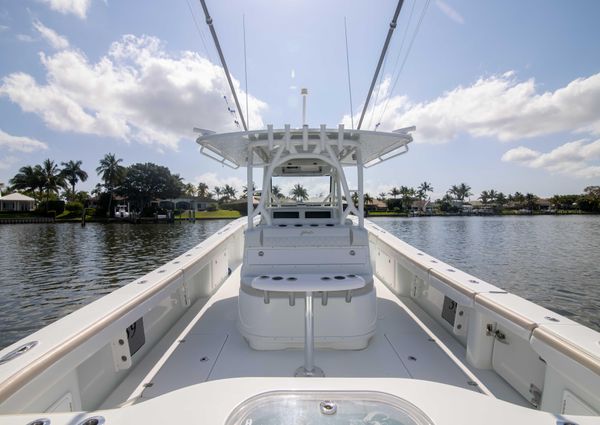 Yellowfin 39 Center Console image